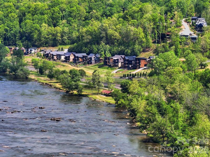 Olivette Riverside Community & the French Broad River