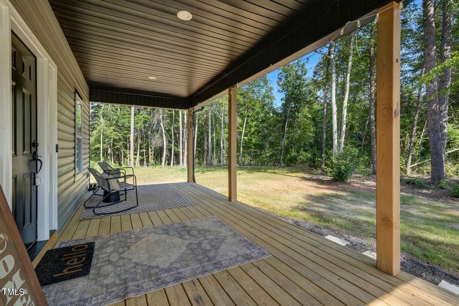 2467 Cherry Grove Rd-large-005-015-Front