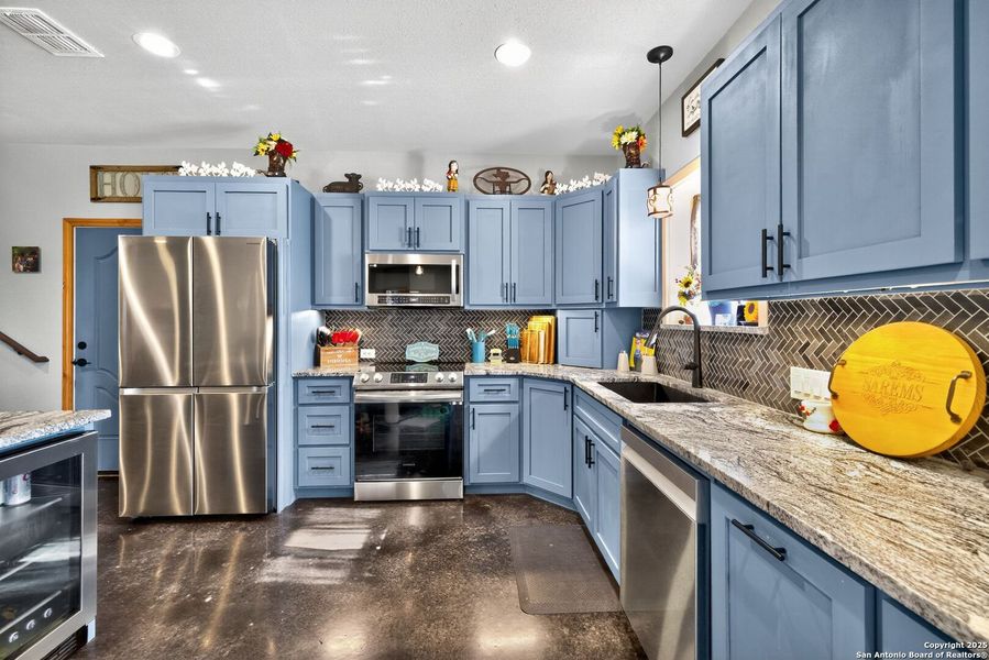 Furnished interior view inside a new home in , Bandera (Image 9). Furnished interior view inside a new home in , Bandera (Image 9).