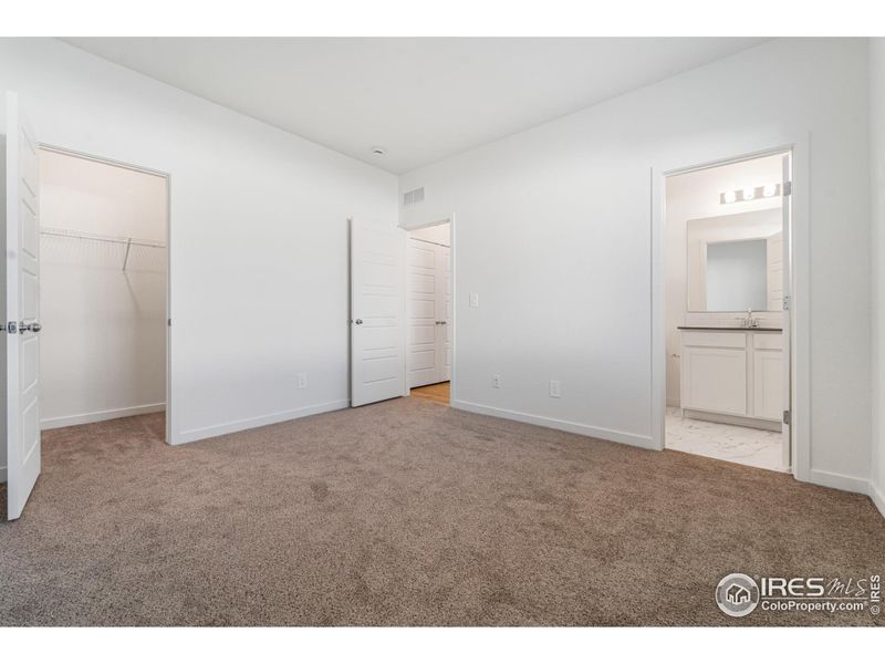 Spacious, unfurnished interior of a new home in Liberty Draw, Evans (Image 7).