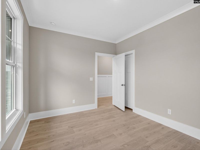 Spacious, unfurnished interior of a new home in Collins Cove, Chapin (Image 29).