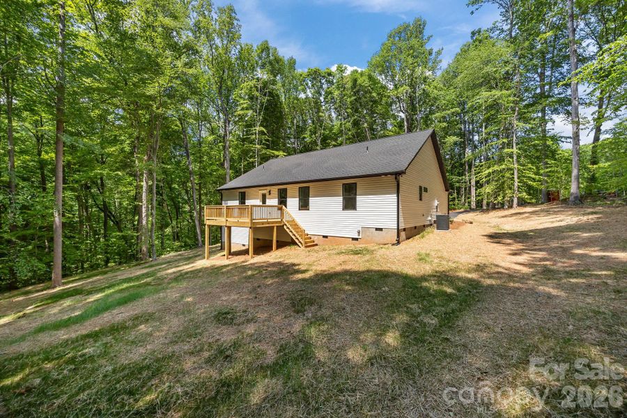 Exterior details and patio area of a home in , Statesville (Image 16).