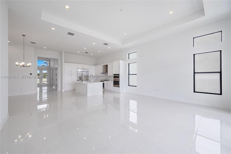 Spacious, unfurnished interior of a new home in , Boca Raton (Image 44). Spacious, unfurnished interior of a new home in , Boca Raton (Image 44).
