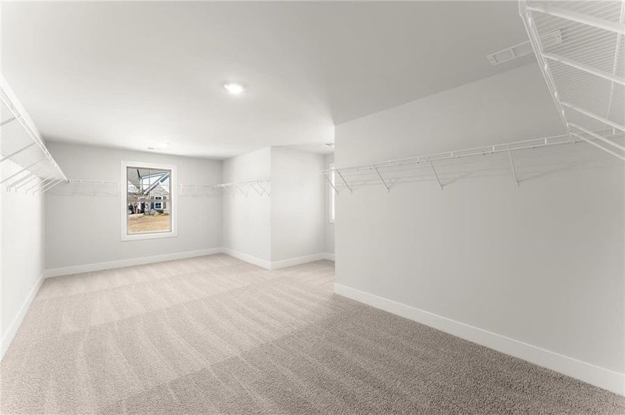 Spacious, unfurnished interior of a new home in , Jefferson (Image 48).