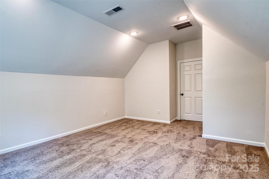 Spacious, unfurnished interior of a new home in , Fort Lawn (Image 21).