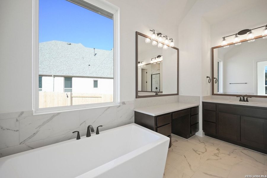 Furnished interior view inside a new home in La Cima, San Marcos (Image 12).