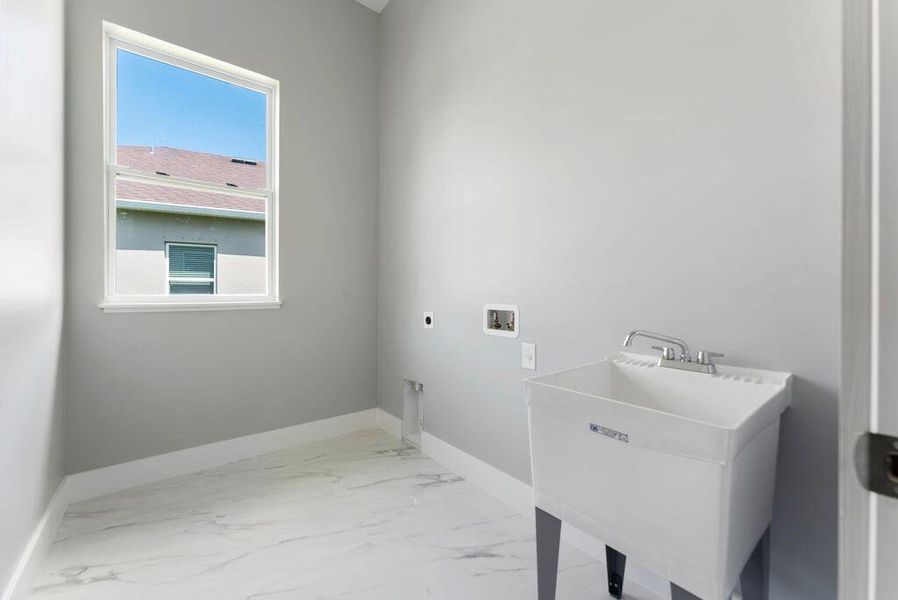 Image 34 of a home in .