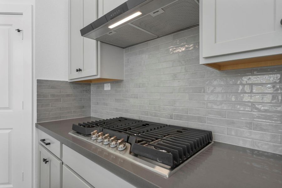 Close-up of interior finishes inside a home in Sienna 45', 50', Missouri City (Image 12).