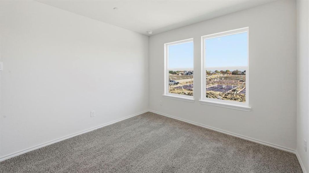 Spacious, unfurnished interior of a new home in Arbor Trails South, Princeton (Image 28).