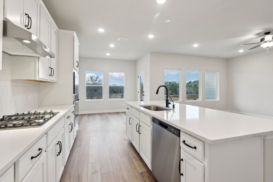 Representative furnished interior of a home built from the Makenzie by Ashton Woods in Hennersby Hollow, San Antonio (Image 6).