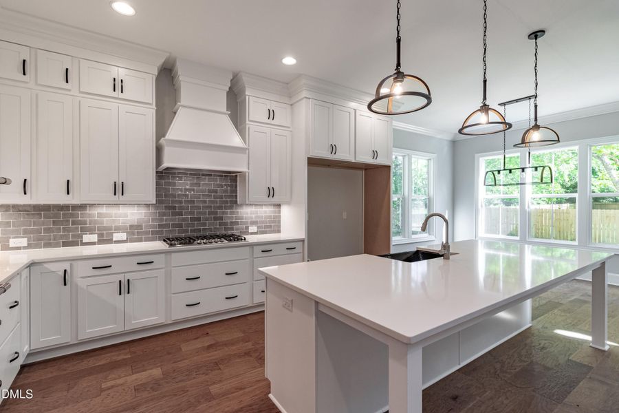 3003_LASSITER_INTERIOR_16