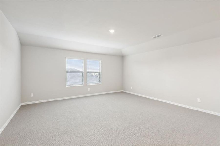 Photo is not of the actual home, but is an inspirational photo of builder’s model home and may depict options, furnishings, and/or decorator features that are not included.