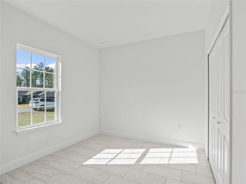 Spacious, unfurnished interior of a new home in , Ocala (Image 22).