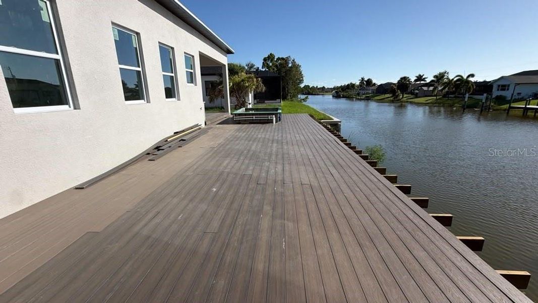 Exterior details and patio area of a home in , Port Charlotte (Image 26).