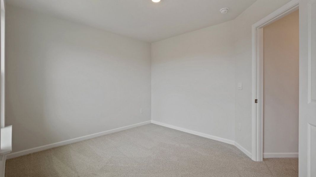 Spacious, unfurnished interior of a new home in The Grove at Matthews Landing, Fuquay Varina (Image 24).