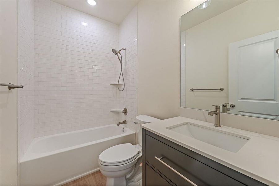 Furnished interior view inside a new home in , Granbury (Image 7). Furnished interior view inside a new home in , Granbury (Image 7).