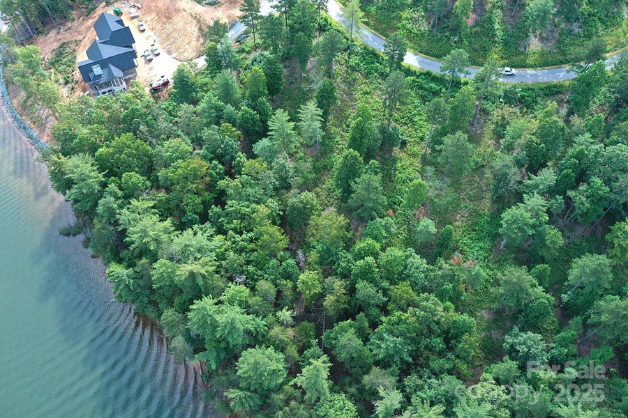 Image 32 of a home in .