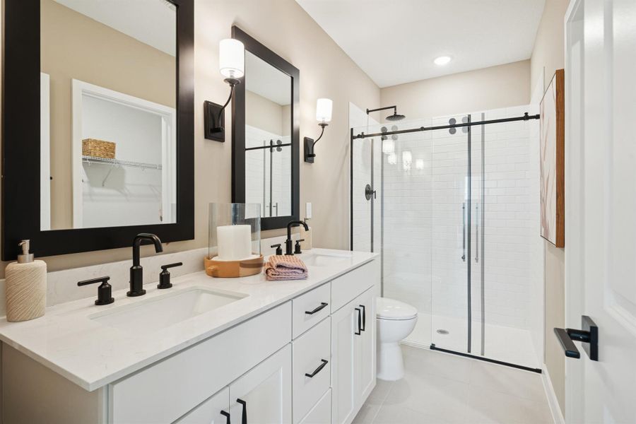 Furnished interior view inside a new home in , Fort Pierce (Image 15).