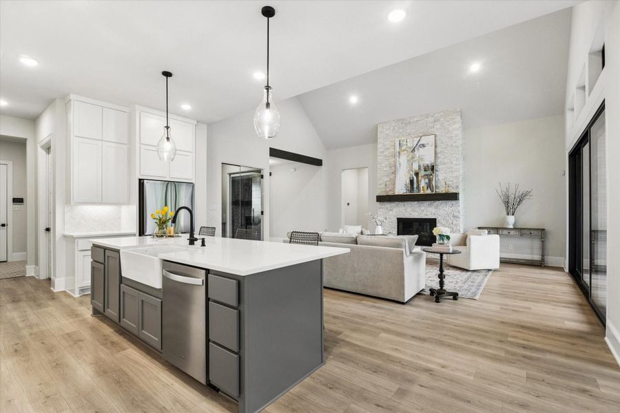 Furnished interior view inside a new home in , Fulshear (Image 38).
