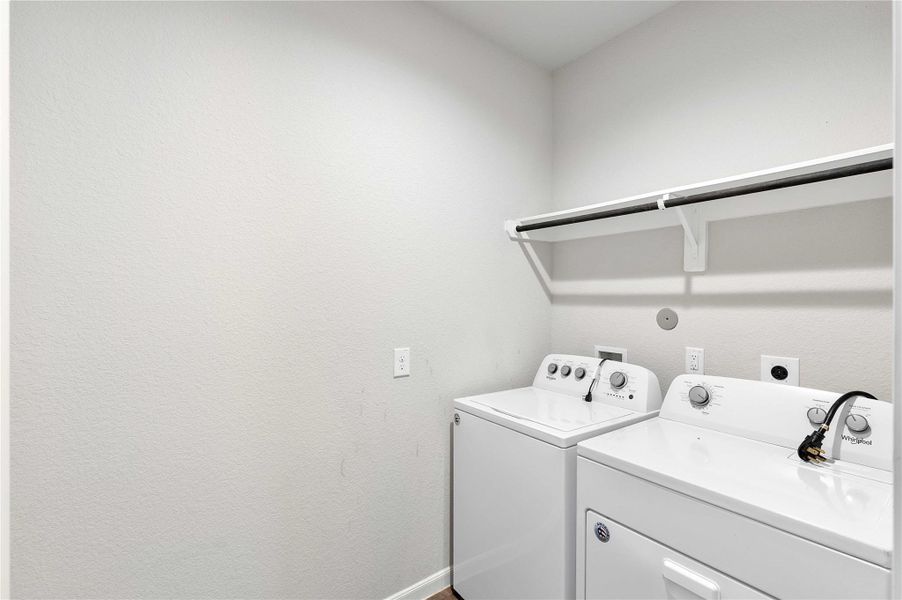 Close-up of interior finishes inside a home in , Anahuac (Image 14). Close-up of interior finishes inside a home in , Anahuac (Image 14).