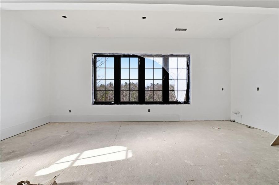 Image 55 of a home in .