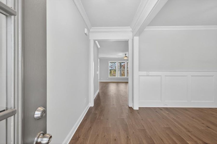 Spacious, unfurnished interior of a new home in Hemingway, Flowery Branch (Image 25).