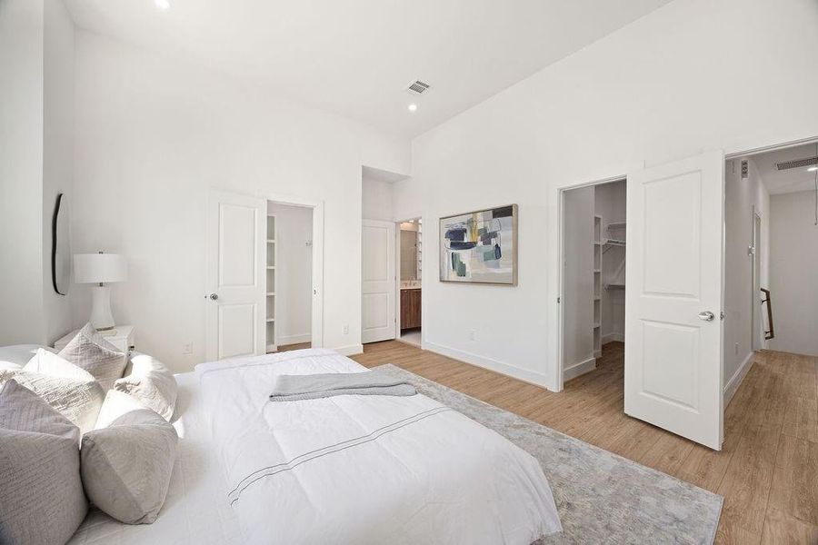 Furnished interior view inside a new home in , Houston (Image 13).