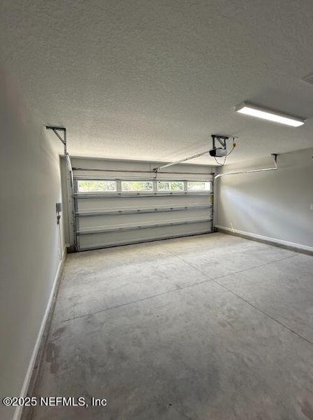 Image 19 of a home in . Image 19 of a home in .