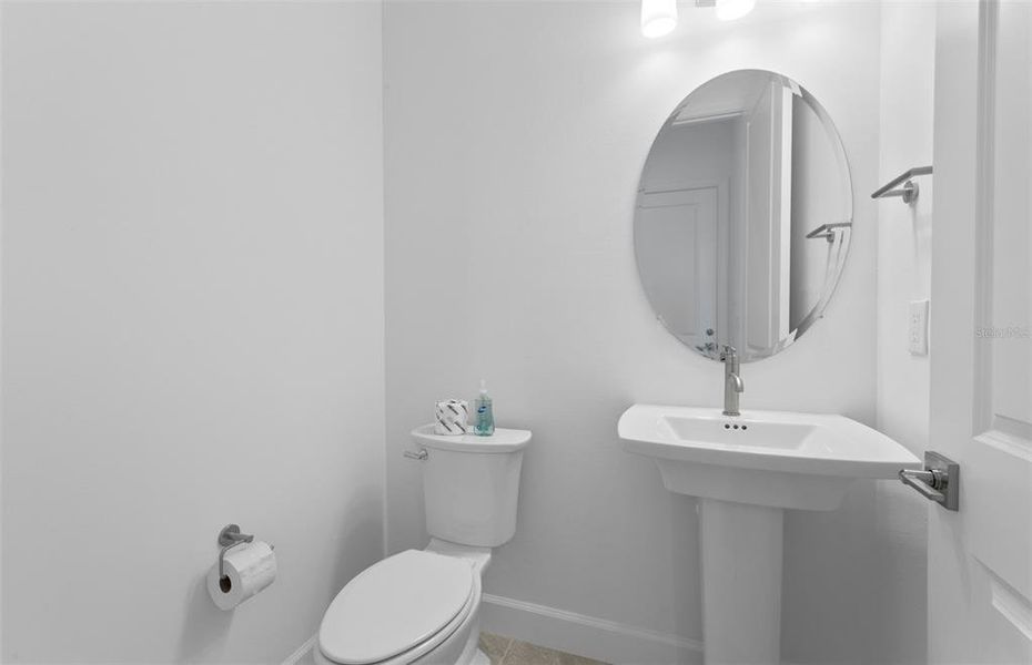 Furnished interior view inside a new home in Lakespur Wellen Park, Venice (Image 11).