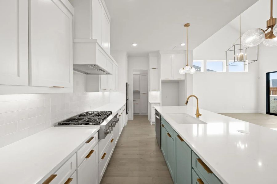 The Brynlee II G Kitchen