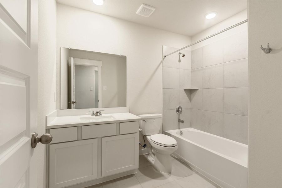 Furnished interior view inside a new home in Cielo, Conroe (Image 7). Furnished interior view inside a new home in Cielo, Conroe (Image 7).