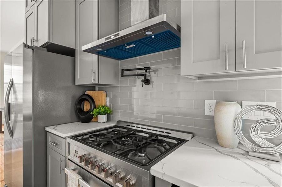 Furnished interior view inside a new home in , Atlanta (Image 39). Furnished interior view inside a new home in , Atlanta (Image 39).