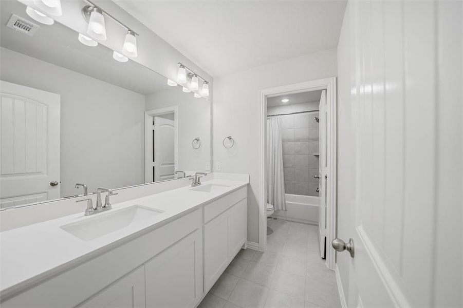 Furnished interior view inside a new home in Morningstar, Aledo (Image 12). Furnished interior view inside a new home in Morningstar, Aledo (Image 12).