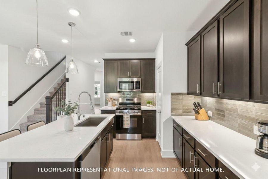 Furnished interior view inside a new home in Miller's Pond, Rosenberg (Image 6).