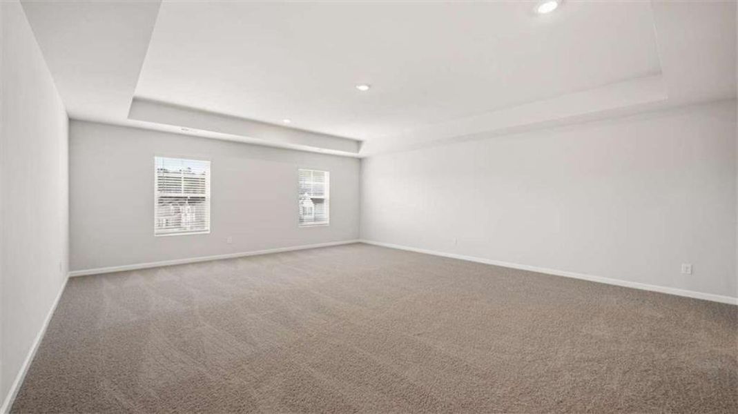 Spacious, unfurnished interior of a new home in Oakchase at Hampton, Hampton (Image 16).