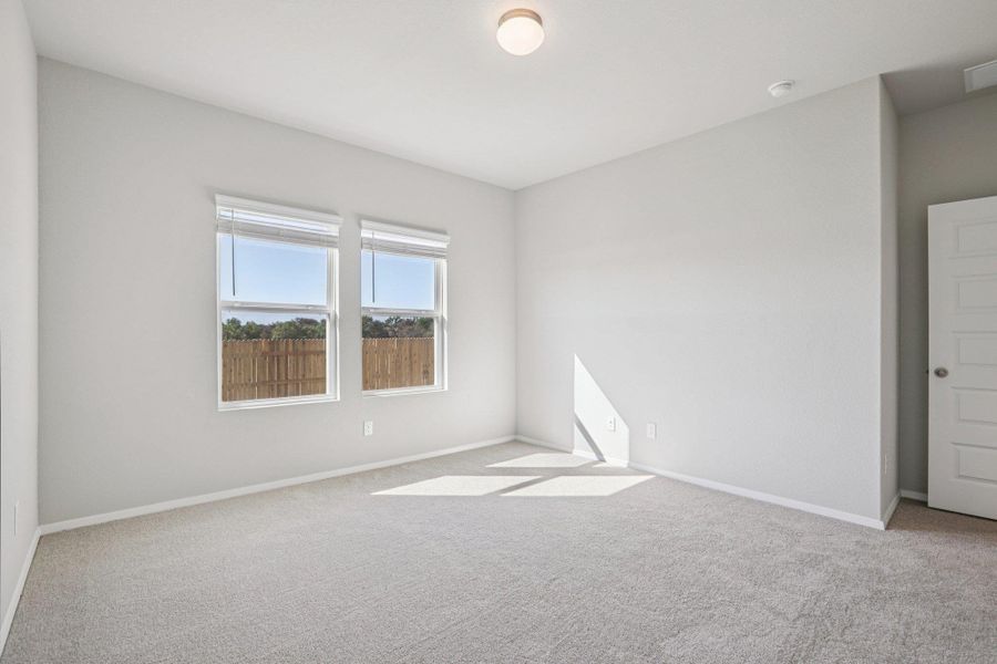 Spacious, unfurnished interior of a new home in Cascade, Liberty Hill (Image 23).
