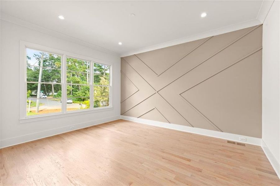 Spacious, unfurnished interior of a new home in , Marietta (Image 19).
