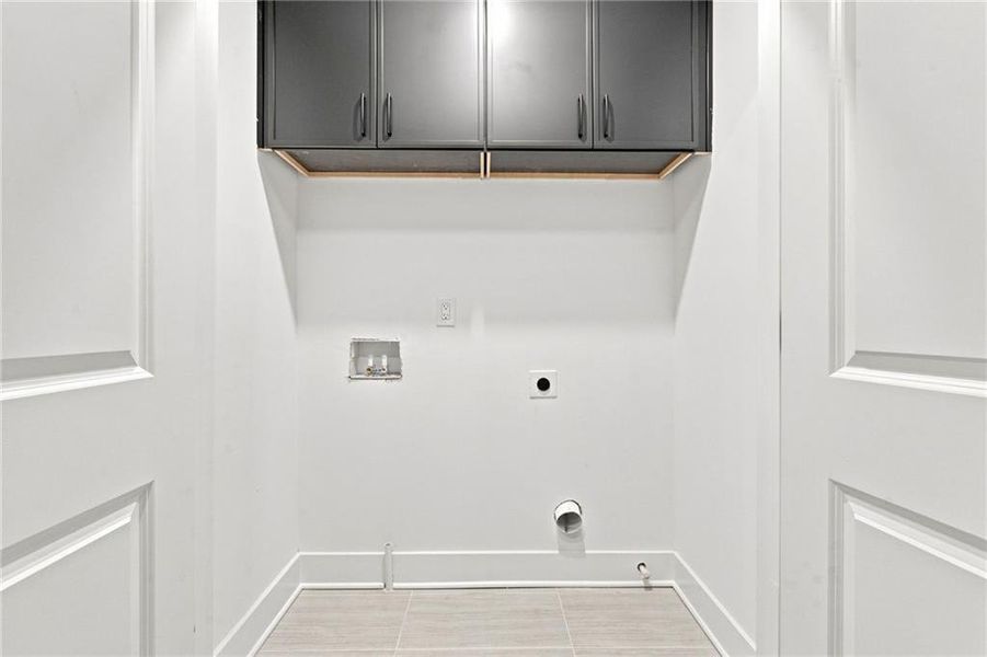 Spacious, unfurnished interior of a new home in , Sugar Hill (Image 41).