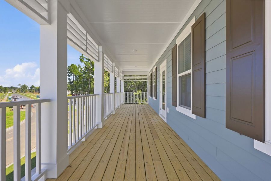 Representative exterior details of a home built from the Laurel by Pulte Homes in SayeBrook, Myrtle Beach (Image 3).