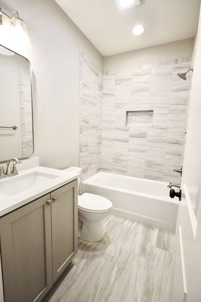 Furnished interior view inside a new home in Creekside, Cleveland (Image 12).