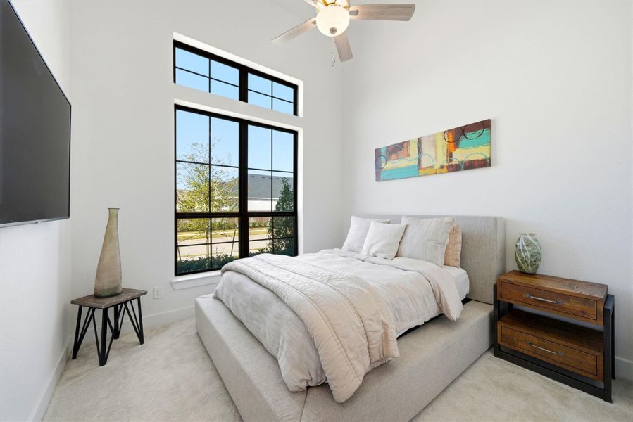 Furnished interior view inside a new home in Sienna, Missouri City (Image 30).