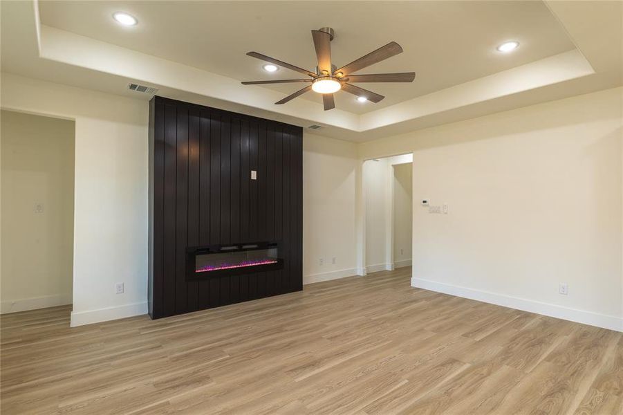 Spacious, unfurnished interior of a new home in , Dallas (Image 15). Spacious, unfurnished interior of a new home in , Dallas (Image 15).