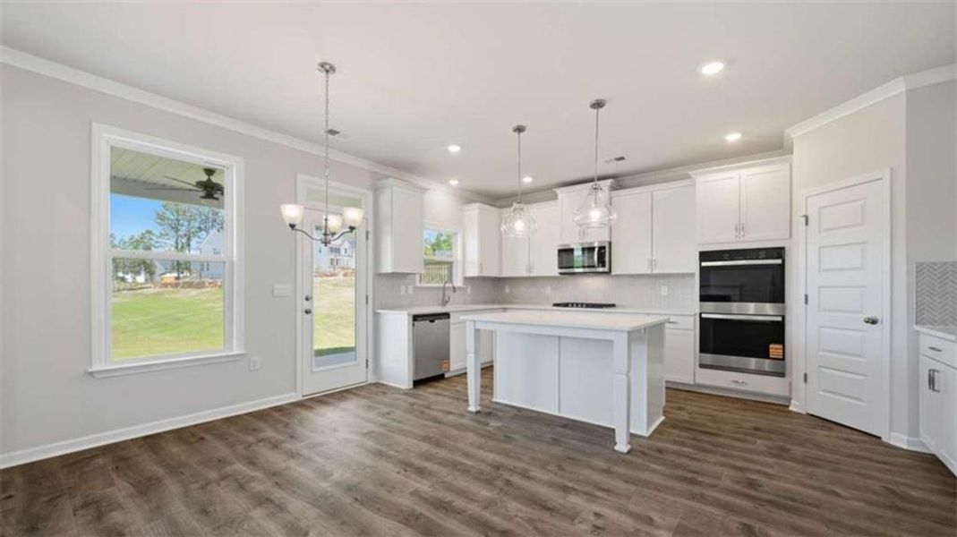 Furnished interior view inside a new home in Water Oak Estates, Lawrenceville (Image 6).