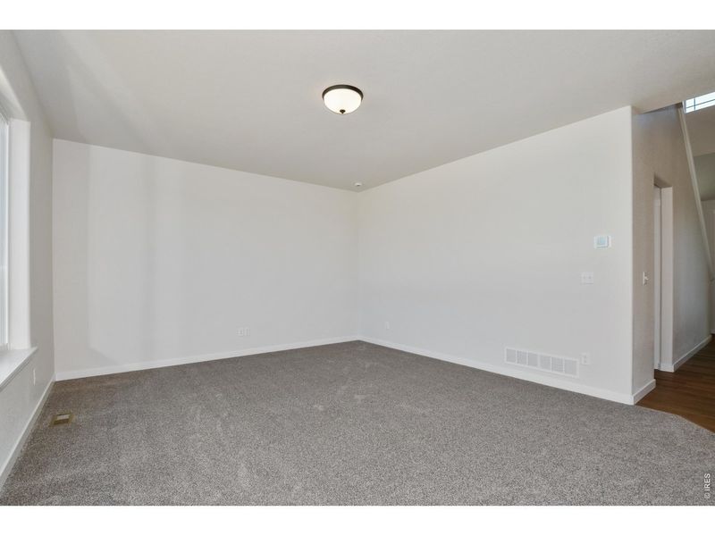 Spacious, unfurnished interior of a new home in , Johnstown (Image 25).