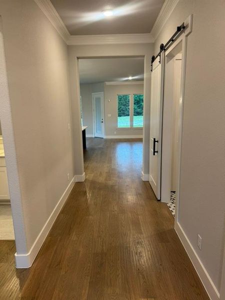 Spacious, unfurnished interior of a new home in King Crossing Estates, Van Alstyne (Image 8).