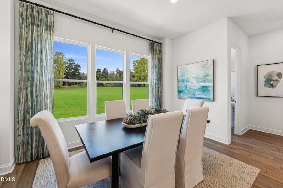 P_RAL_TWW_Hayworth_INT_DIN_1