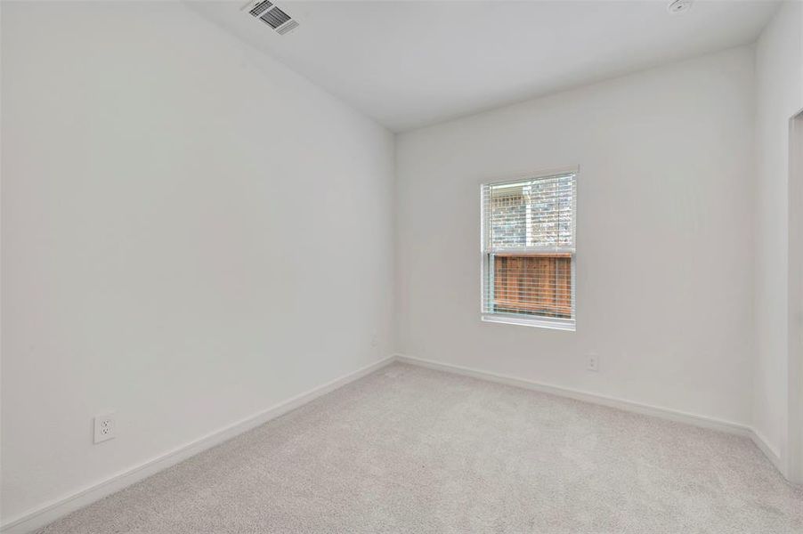 Spacious, unfurnished interior of a new home in Aspire at Reunion, Newark (Image 22).