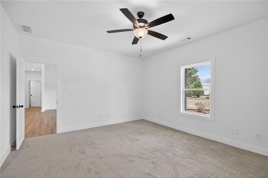 Spacious, unfurnished interior of a new home in , Rockmart (Image 19).