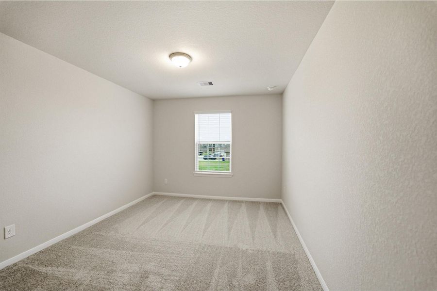 Spacious, unfurnished interior of a new home in Pearlbrook, Texas City (Image 30).