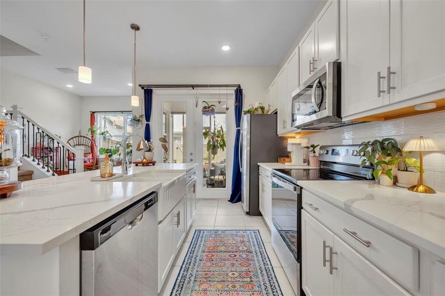 Furnished interior view inside a new home in , Oviedo (Image 21).